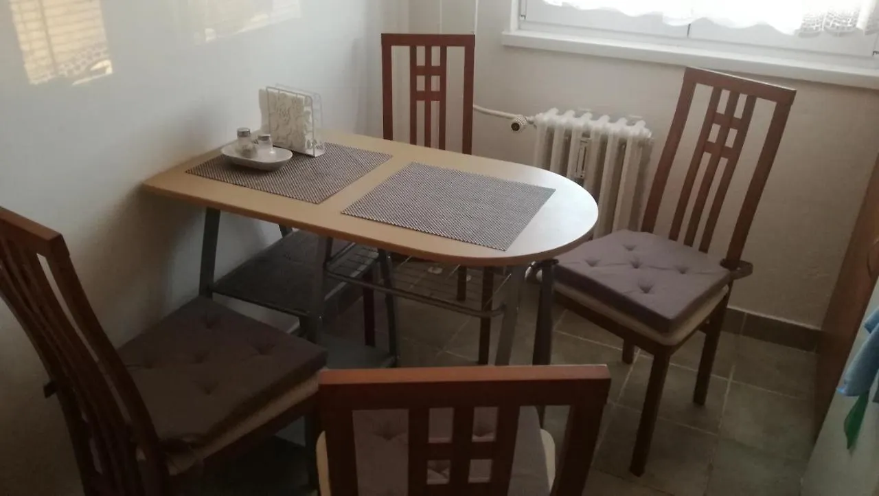 Flat3 With 2Bedrooms Wifi Ostrava 0*,